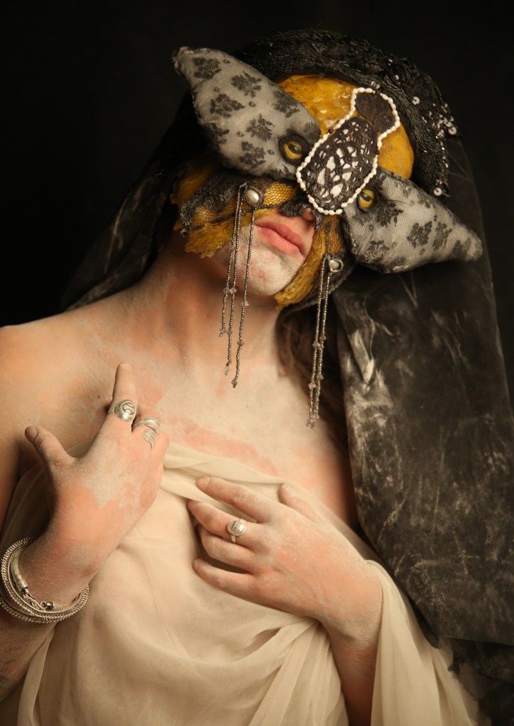 Rouge Cendre - Nyx, ma belle de Nuit